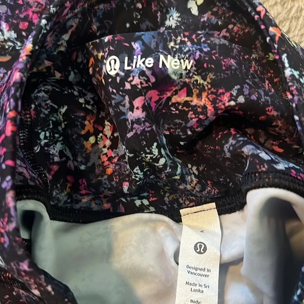 Base Pace HR Legging 25” Color: Floral Spray Multi Size 2 EUC - Image 9