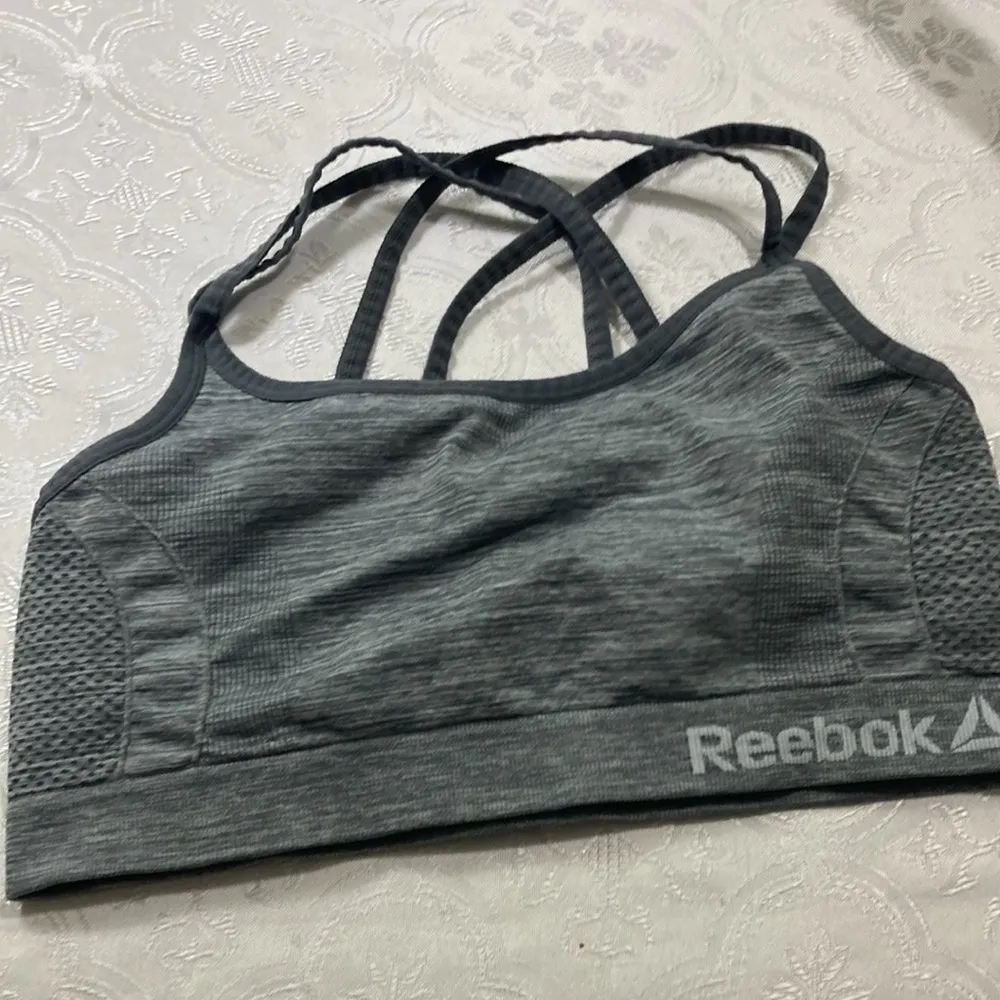 Reebok women’s sports bras S - Image 12