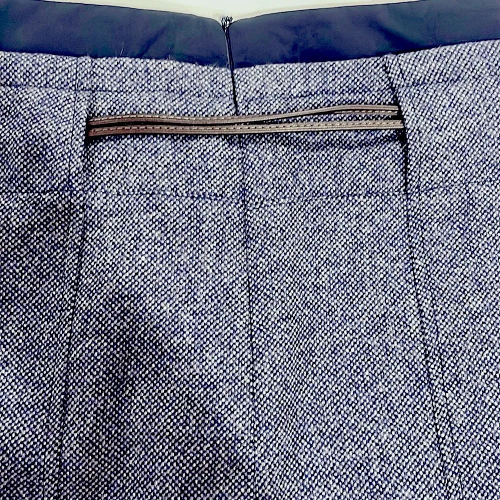 Wool and cashmere blend Italian made pleated denim blue mini skirt with pockets Size 4 - Image 8