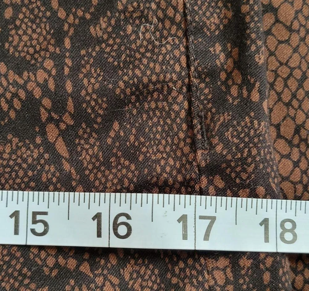 Liverpool Jeans reptile print midrise skinny jeans size 4 - Image 7