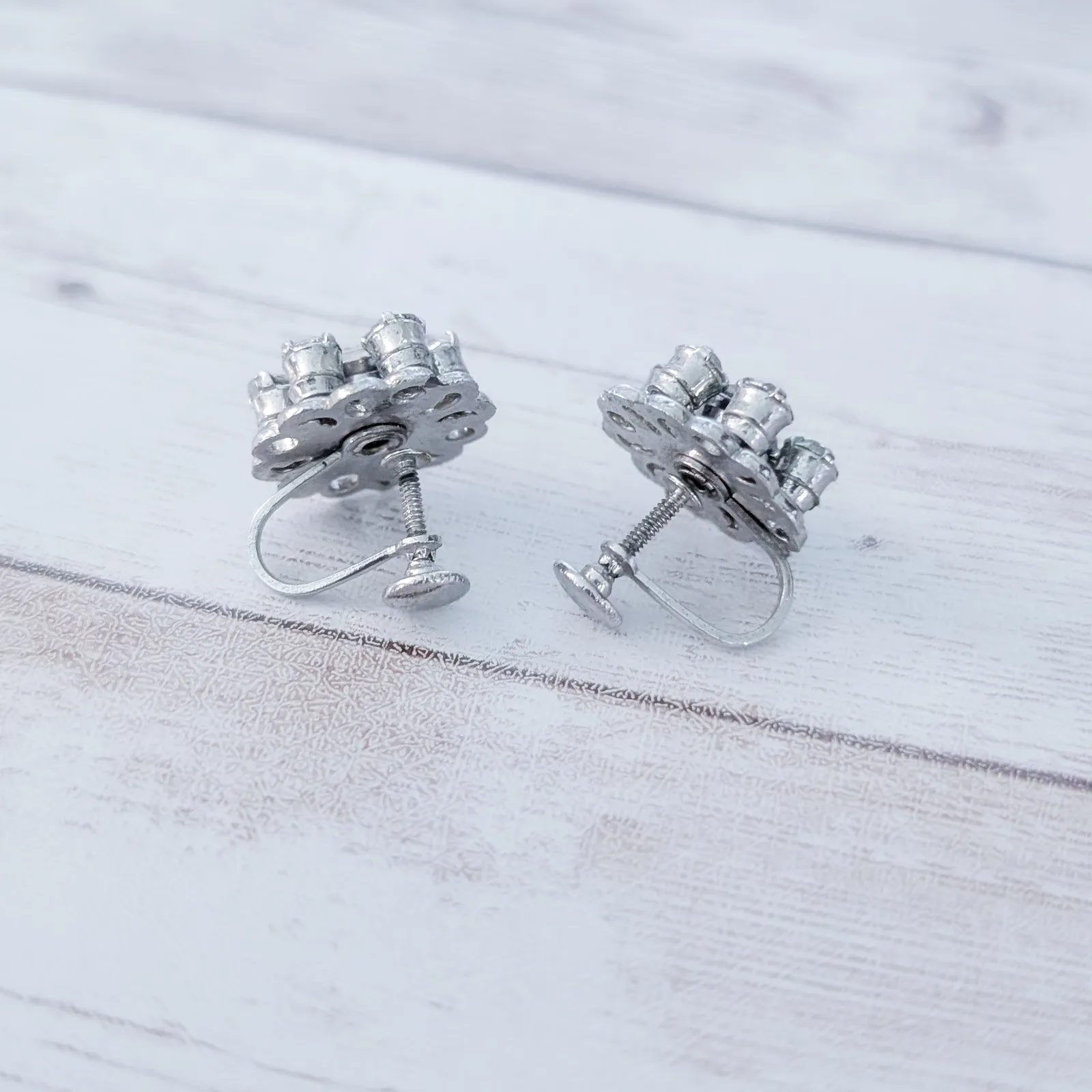 Vintage Screw Back Earrings Clear Gem 0.75" Silver - Image 6