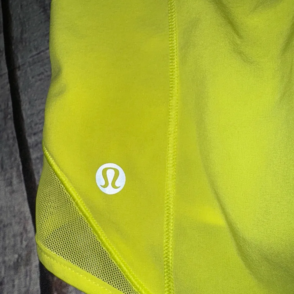 Lululemon RARE  Highlight Yellow Hotty Hot Shorts - Image 4