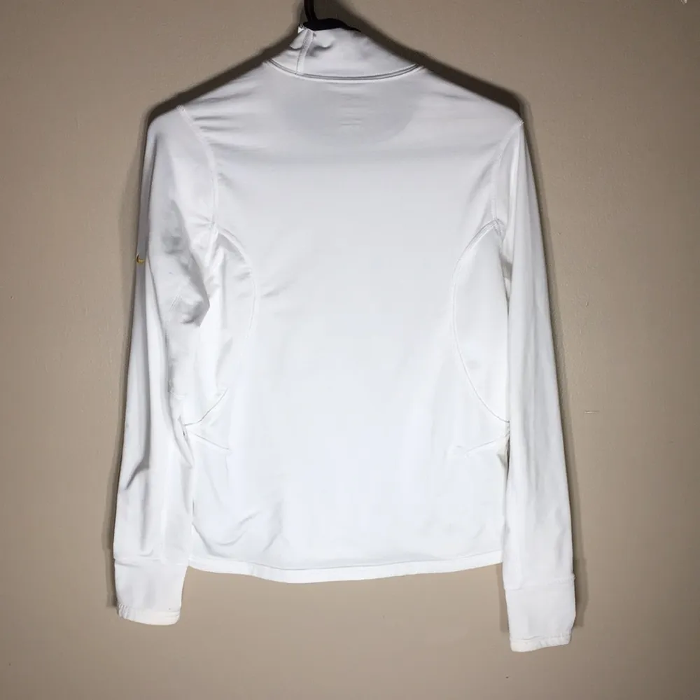 Nike compression shirt size medium​​​​ - Image 7