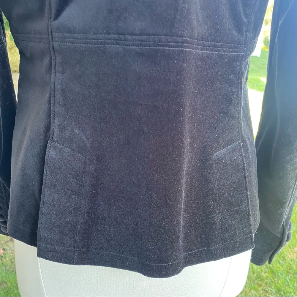 Tommy Hilfiger Velvet Like Black Blazer - Image 12