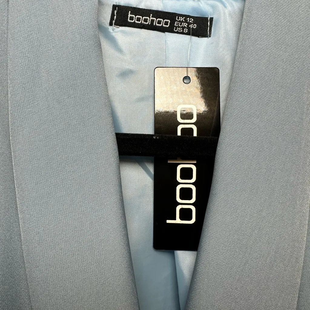 Boohoo Light Blue Blazer with Gold Buttons - Image 2
