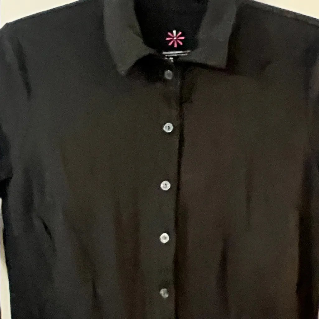 Isaac Mizrahi  Classic Black Button Down Shirt - Image 3