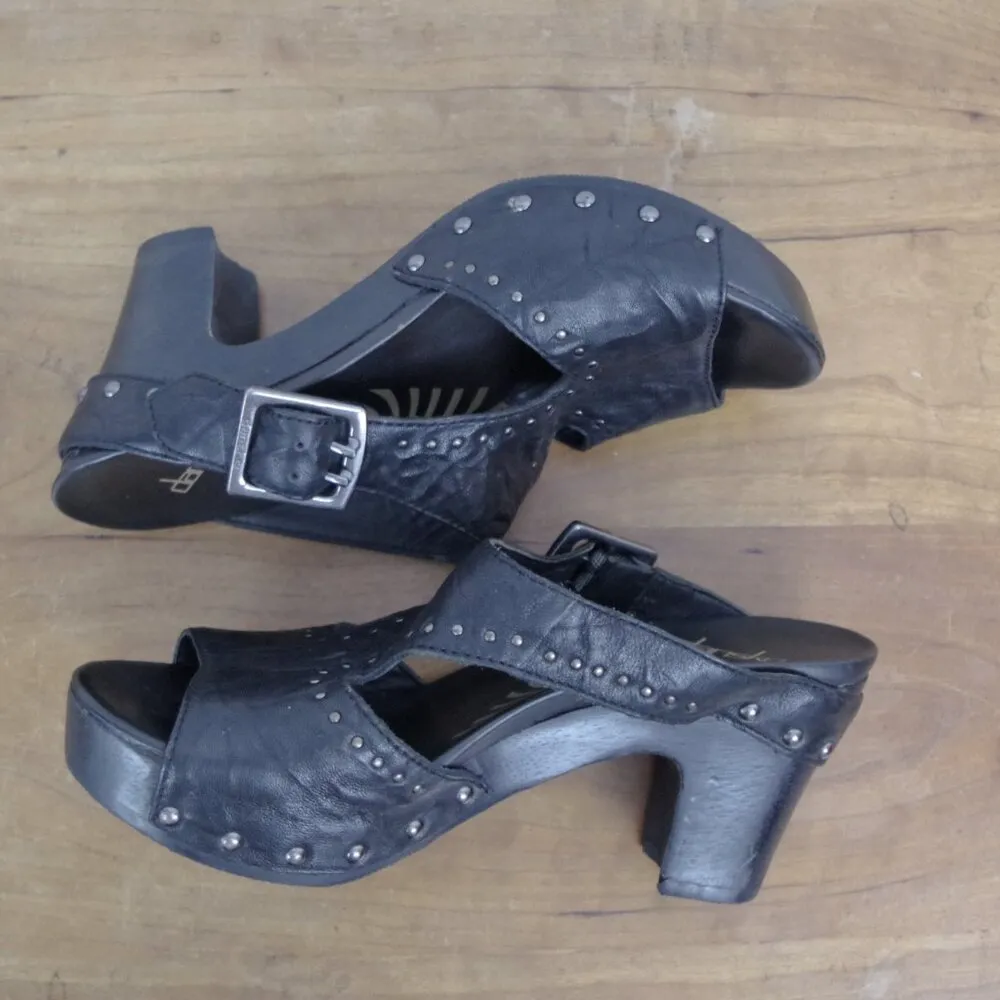 Dansko Ripley Studded Black Leather Mule Clogs EU 37 - Image 6