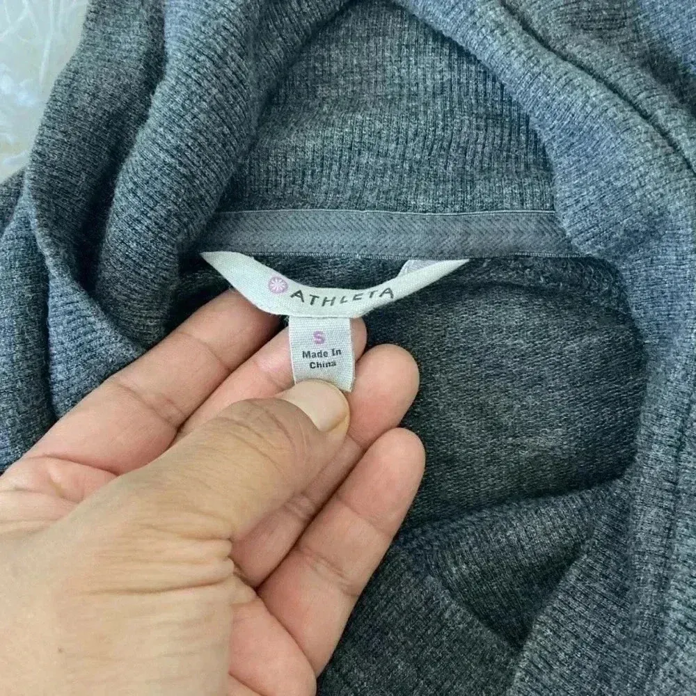 ATHLETA Duran Dolman Gray Women's Tunic Dress Size Small Cowl Neck Thumb… - Image 10