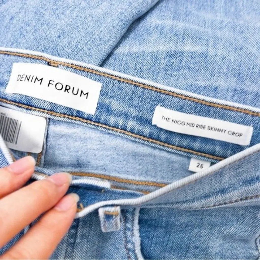 Aritzia Denim Forum The Nico Mid Rise Skinny Crop Jean 25 Stretch Raw Hem - Image 6