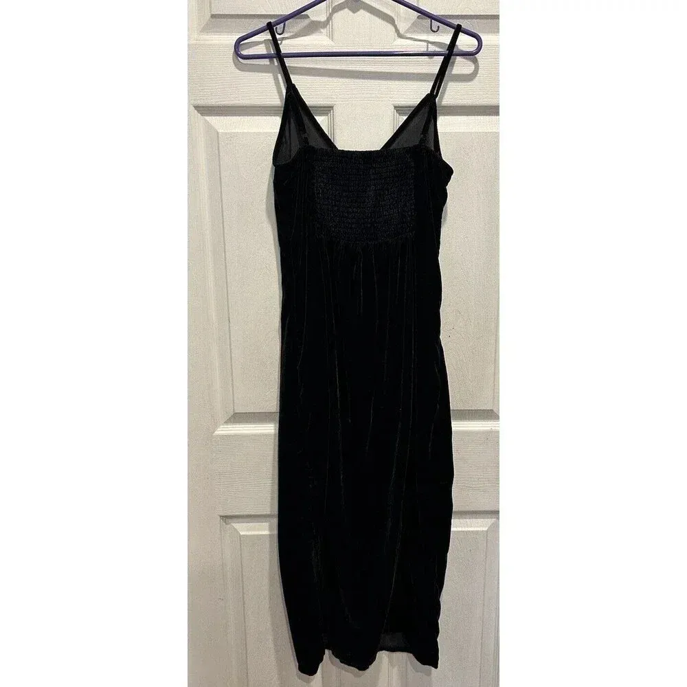 Old Navy Black Velvet Midi Slip Dress Side Slit Size Small Spaghetti Straps‎ - Image 6