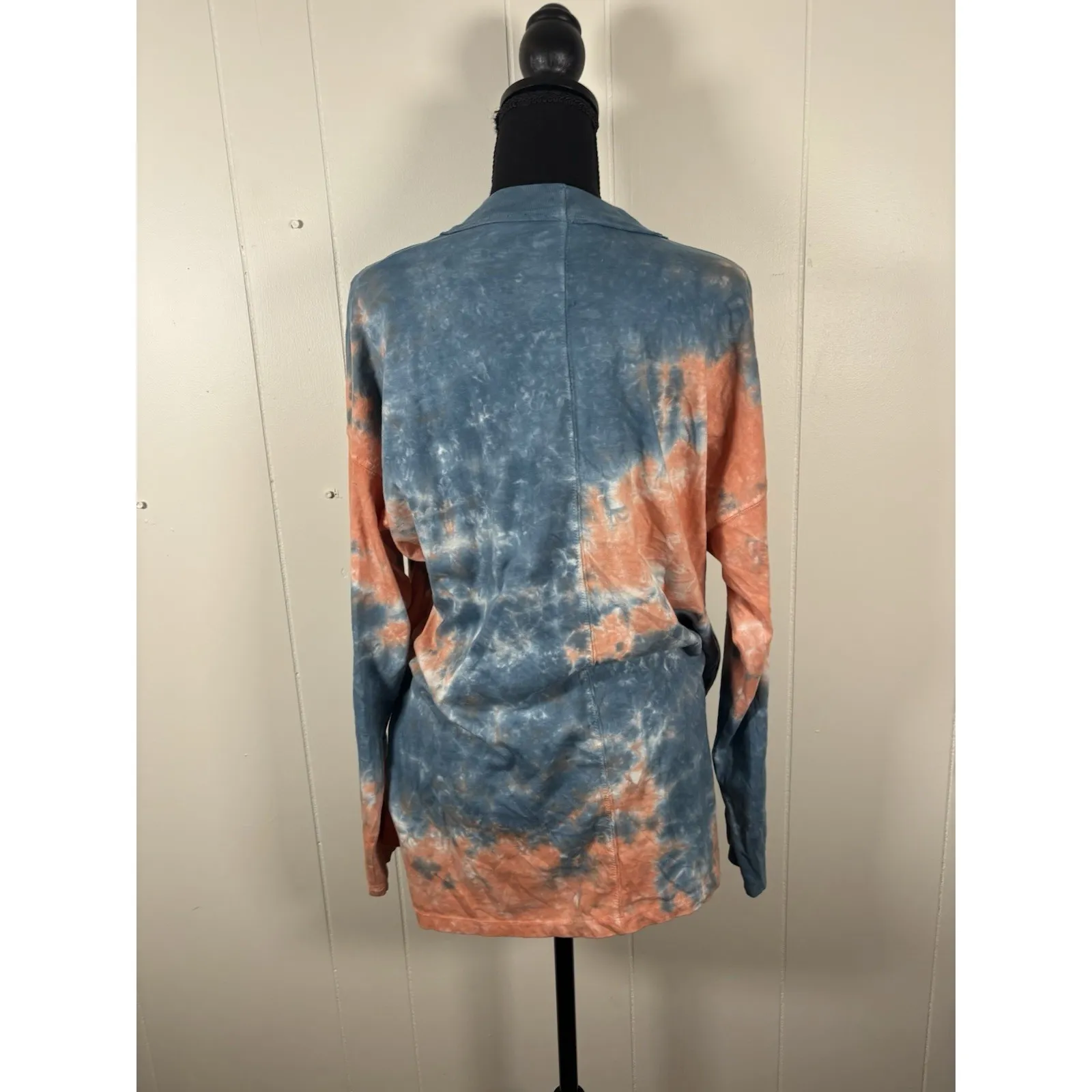 Free People We The Free Oversized Tie Dye T-Shirt Long Sleeve Tee S Small‎ Boho - Image 2