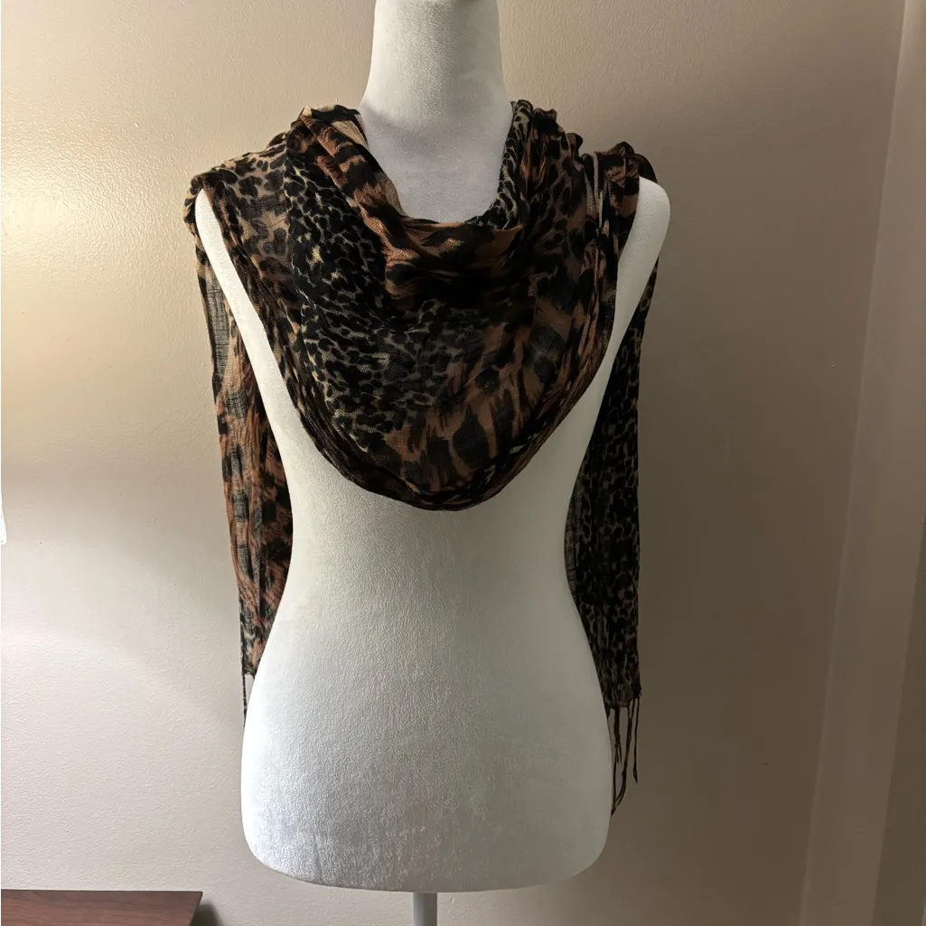 Vintage Brown Leopard Print Fringe Scarf - Image 9