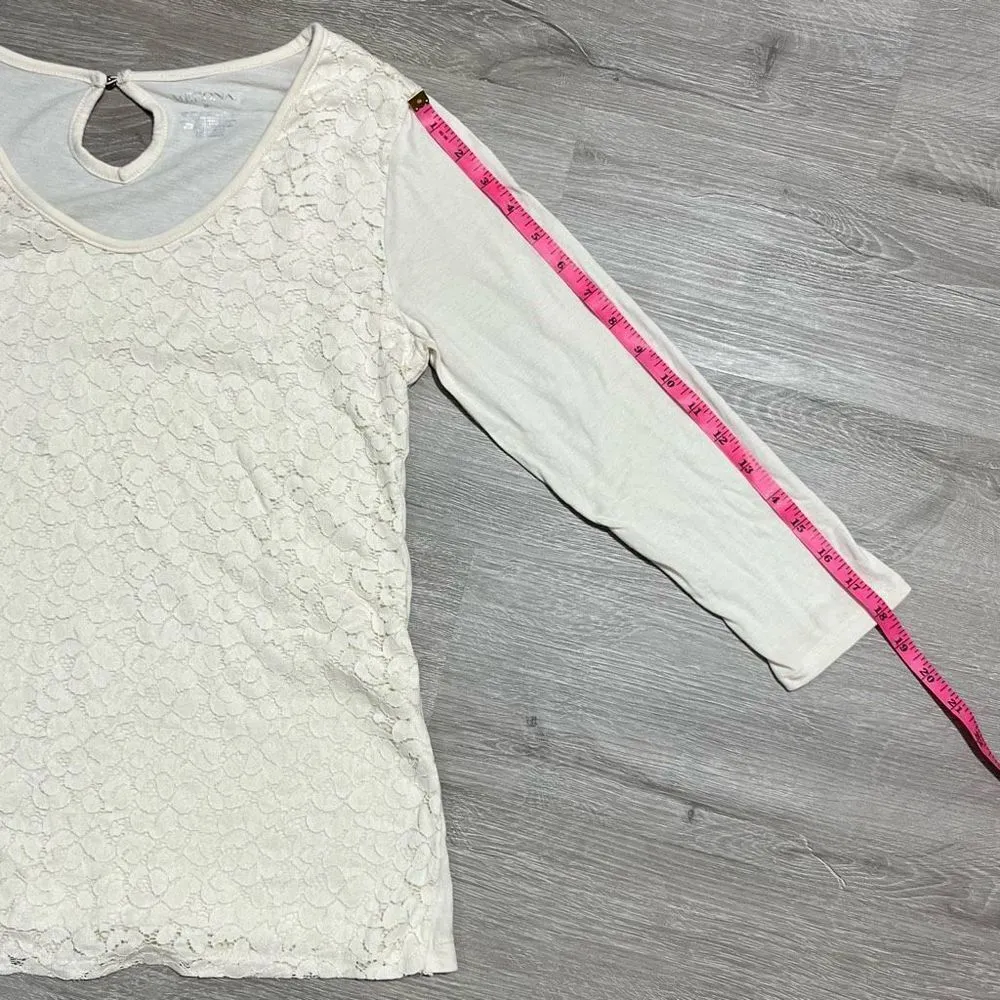 Merona Ivory Lace Overlay 3/4 Sleeve Top Women’s M Metallic Gold Shimmer Detail - Image 11