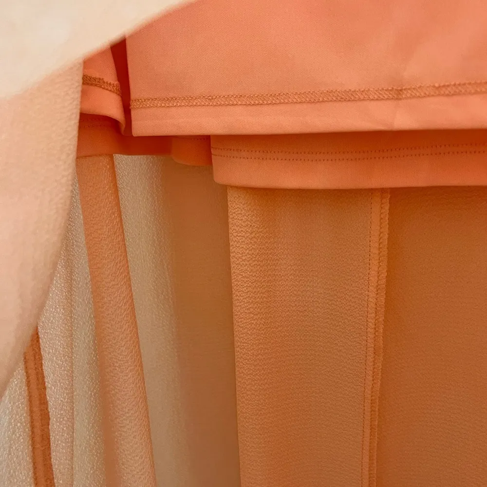 BCBGeneration Tropical Peach Pink Maxi Skirt Side Slit Size Large, NWT - Image 4