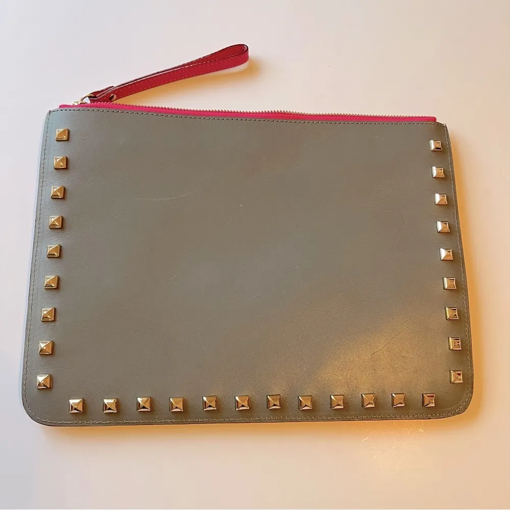 Rebecca Minkoff Two Tone Studded leather Clutch/Wristlet fuchsia and grey - Image 5