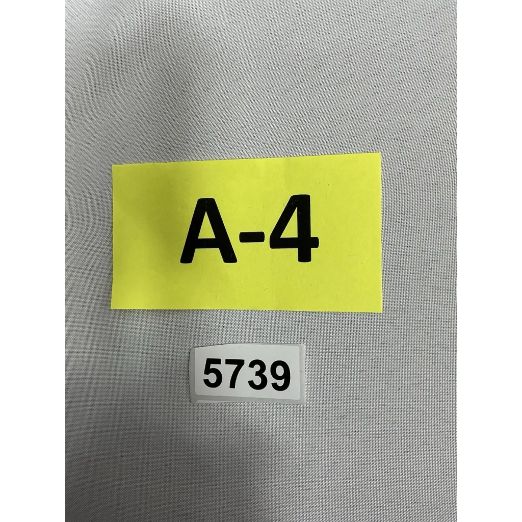 Womans Style & Co Woman Black Jeans 24 W Skinny Leg - Image 9