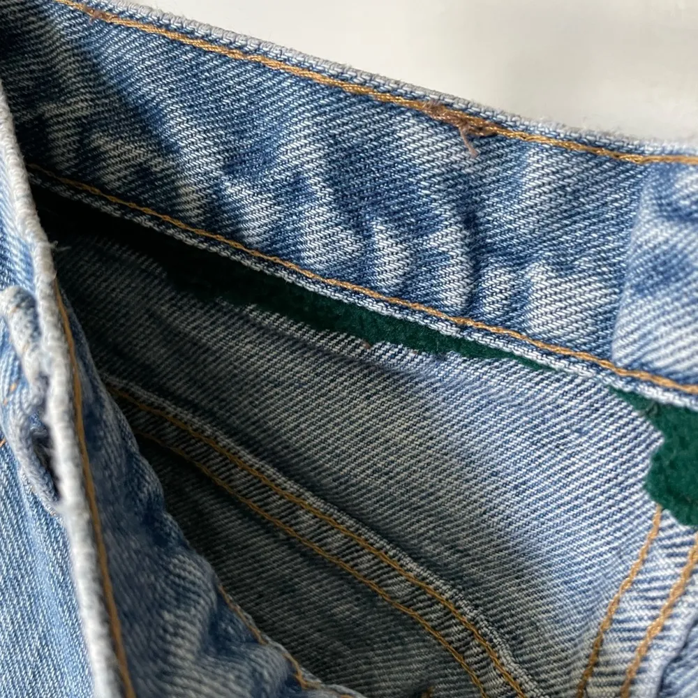 Vintage Wrangler Light Acid Wash Jeans Size 27 / 28 Waist - Image 7