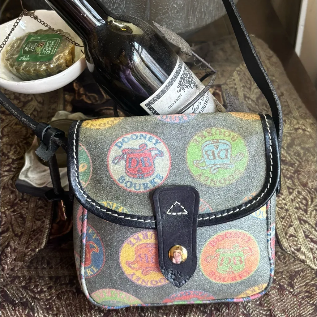 Authentic Dooney & Bourke Colorful Logo snap flap small shoulder bag Made in USA - Image 2