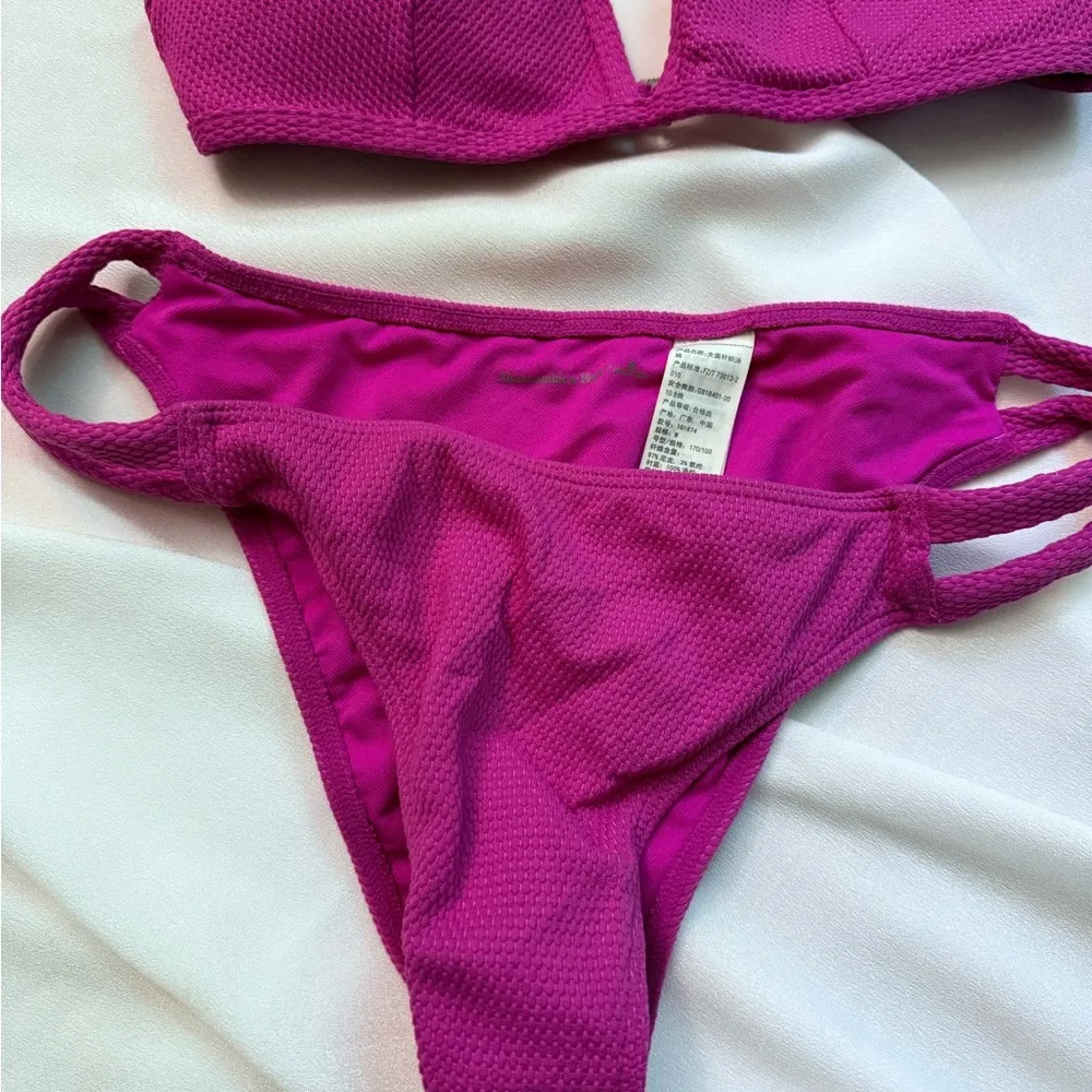 Abercrombie Women's Pink Bikini Set - Image 4