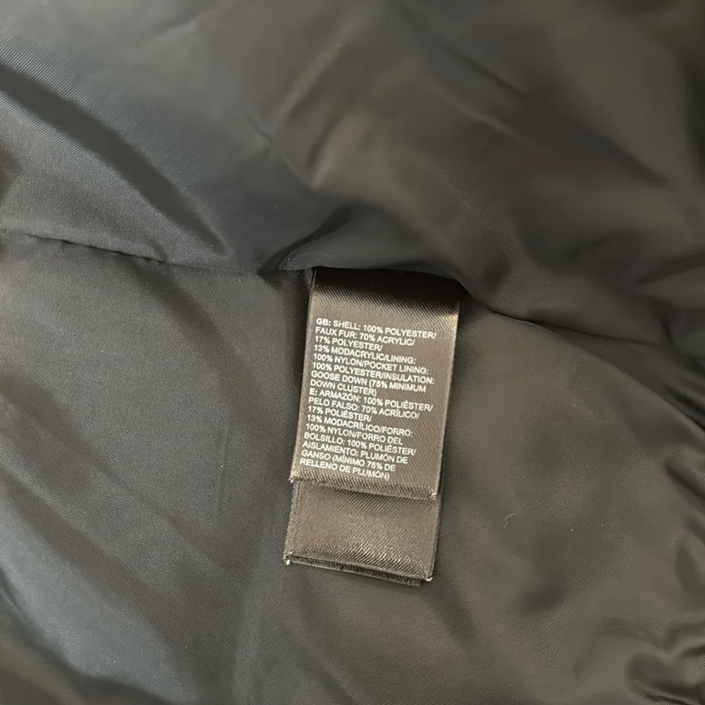 The North Face winter puffer - Image 5