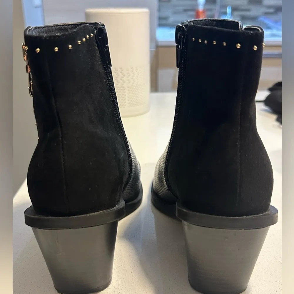 Black and gold booties! Size 8 - Image 3