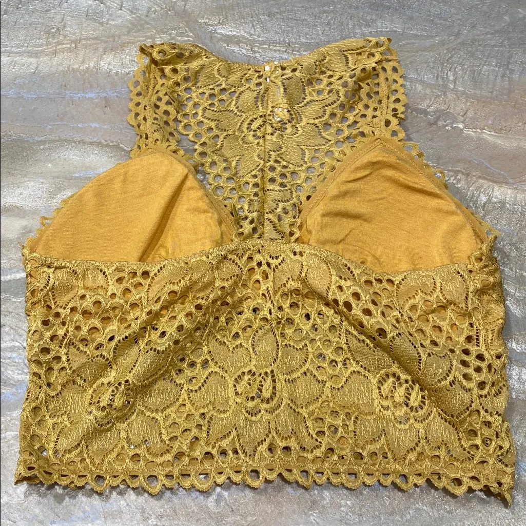 ZENANA Outfitters Comfy Yellow Bralette Top Women’s Medium - Image 4