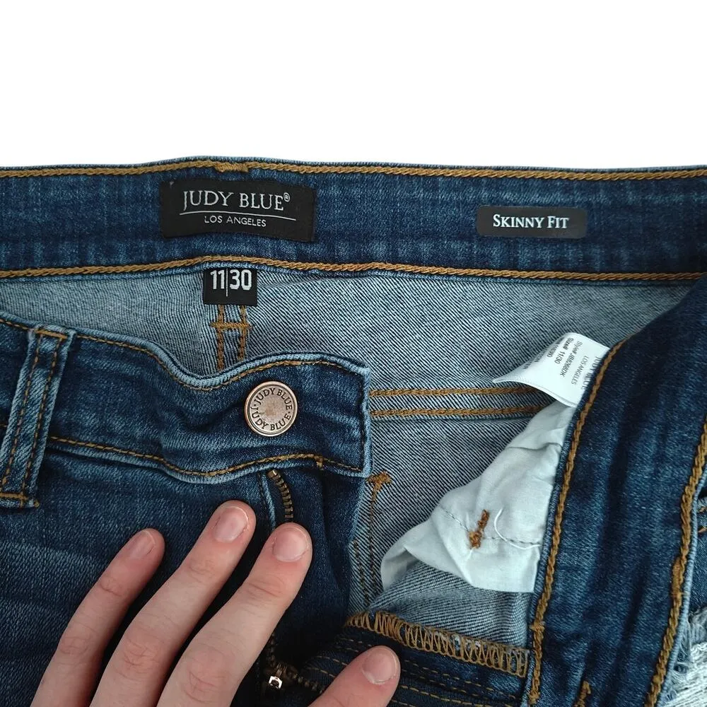 Judy Blue Buffalo Plaid Patch Skinny Jeans JB8268DK Ripped Distressed Size 11/30 - Image 2