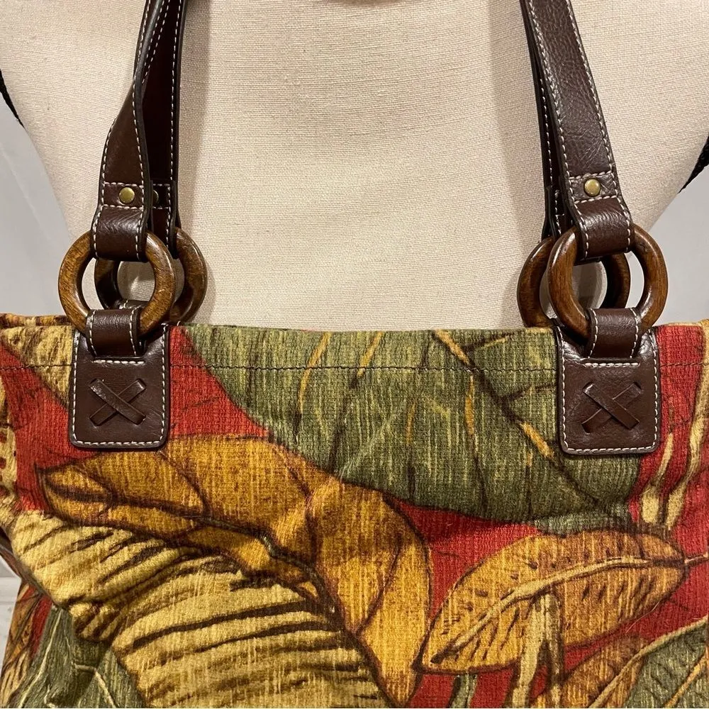 Y2K woven vegan leather leaves colors wood accents zip top Relic purse - Image 3