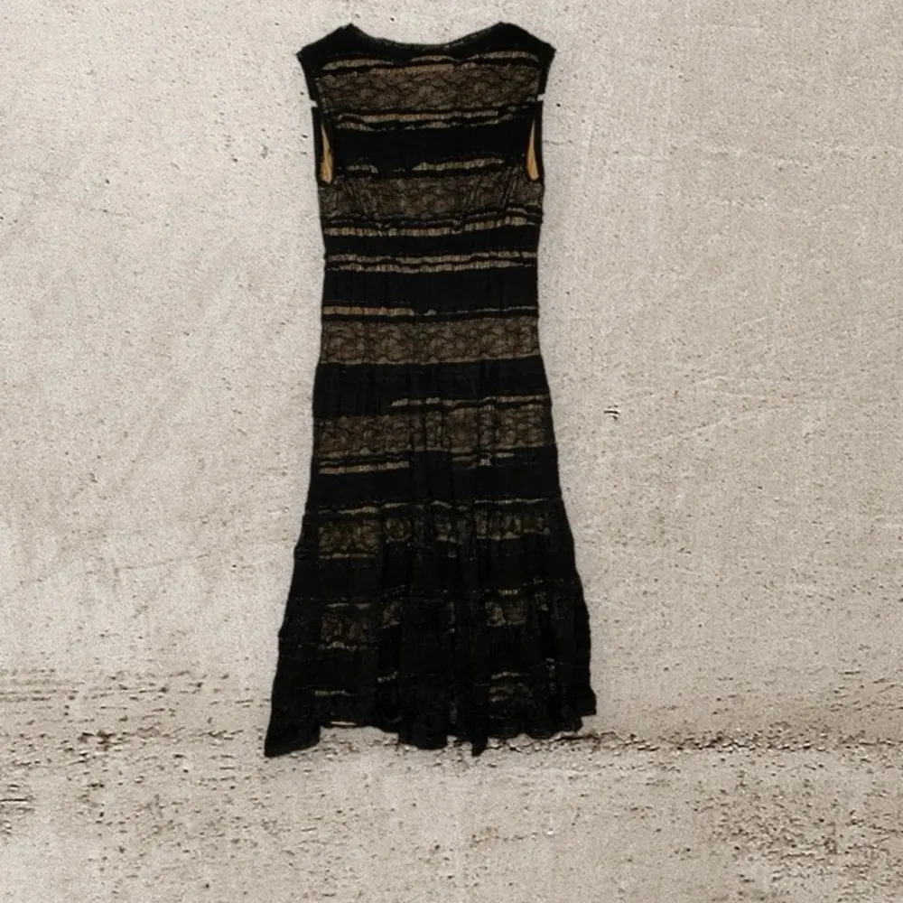 Max Studio  Black Lace Dress Size Medium - Image 4