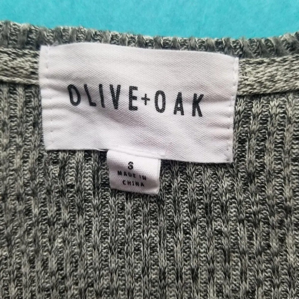 Olive & Oak Small Homemade Marshmallows Grey Wrap Top Gray - Image 3