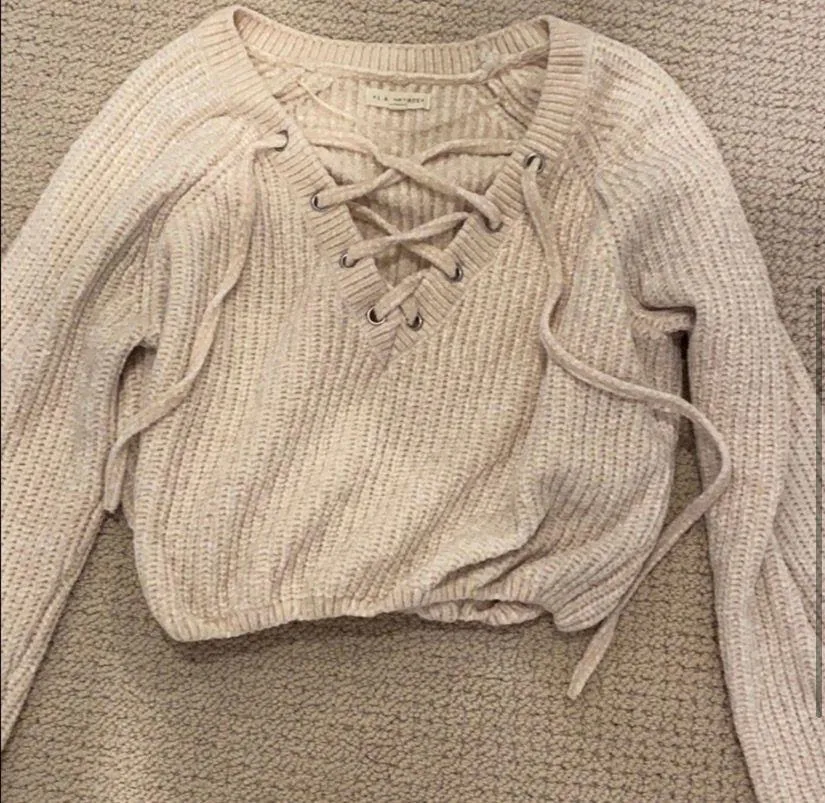 Cream Sweater - Image 4