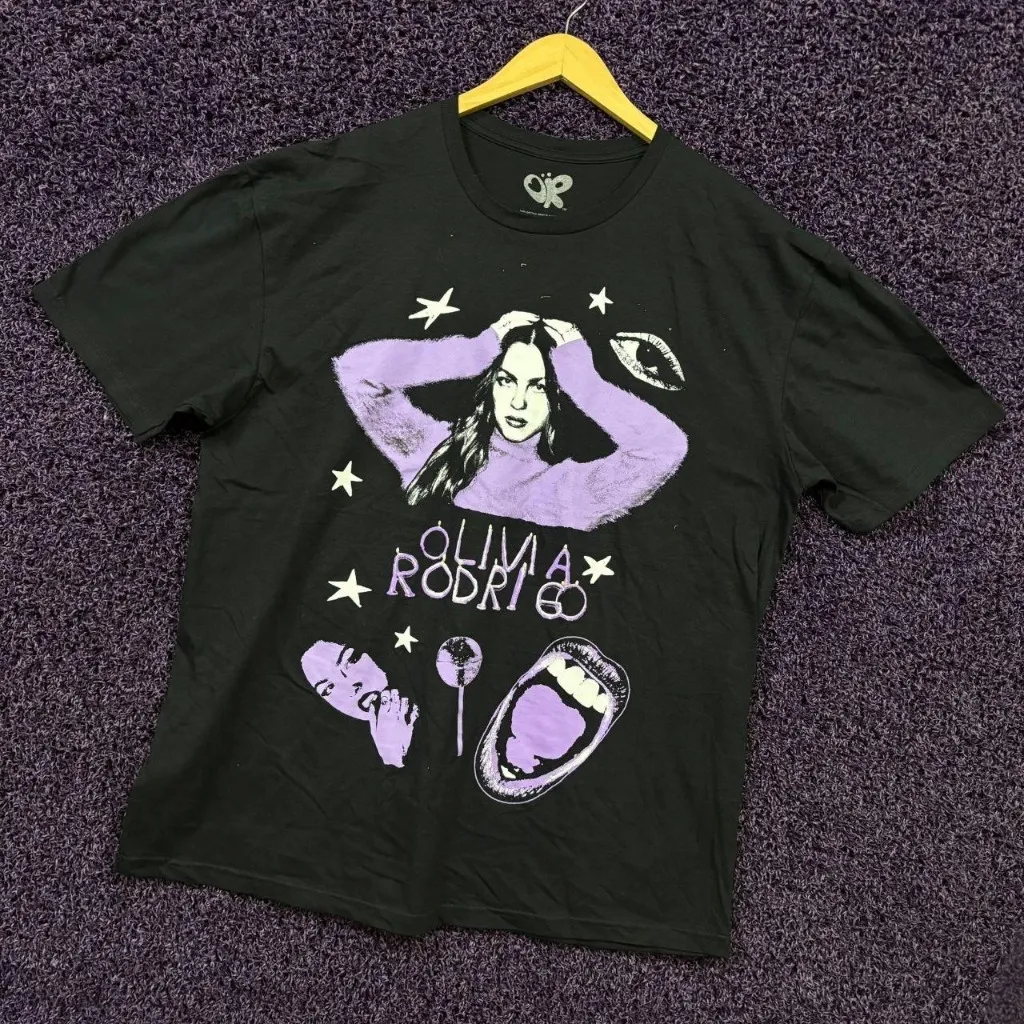 Olivia Rodrigo Guts World Tour Pop Rock Superstar T-Shirt XL - Image 3