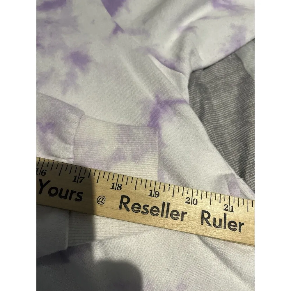 Disney World women's L Daisy Duck tie-dye lavender purple hoodie - Image 6