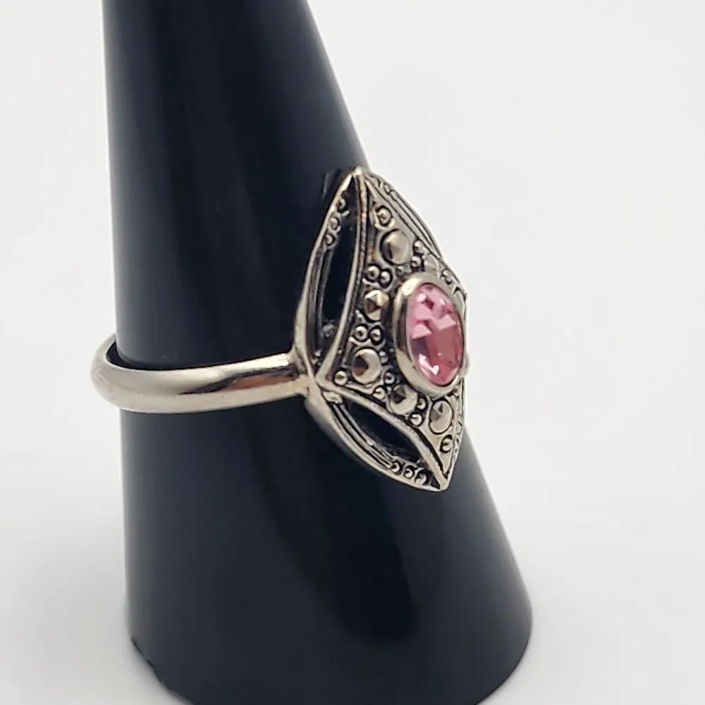 Avon Silver Tone Marcasite & Pink CZ Ring (9.5) - Image 3