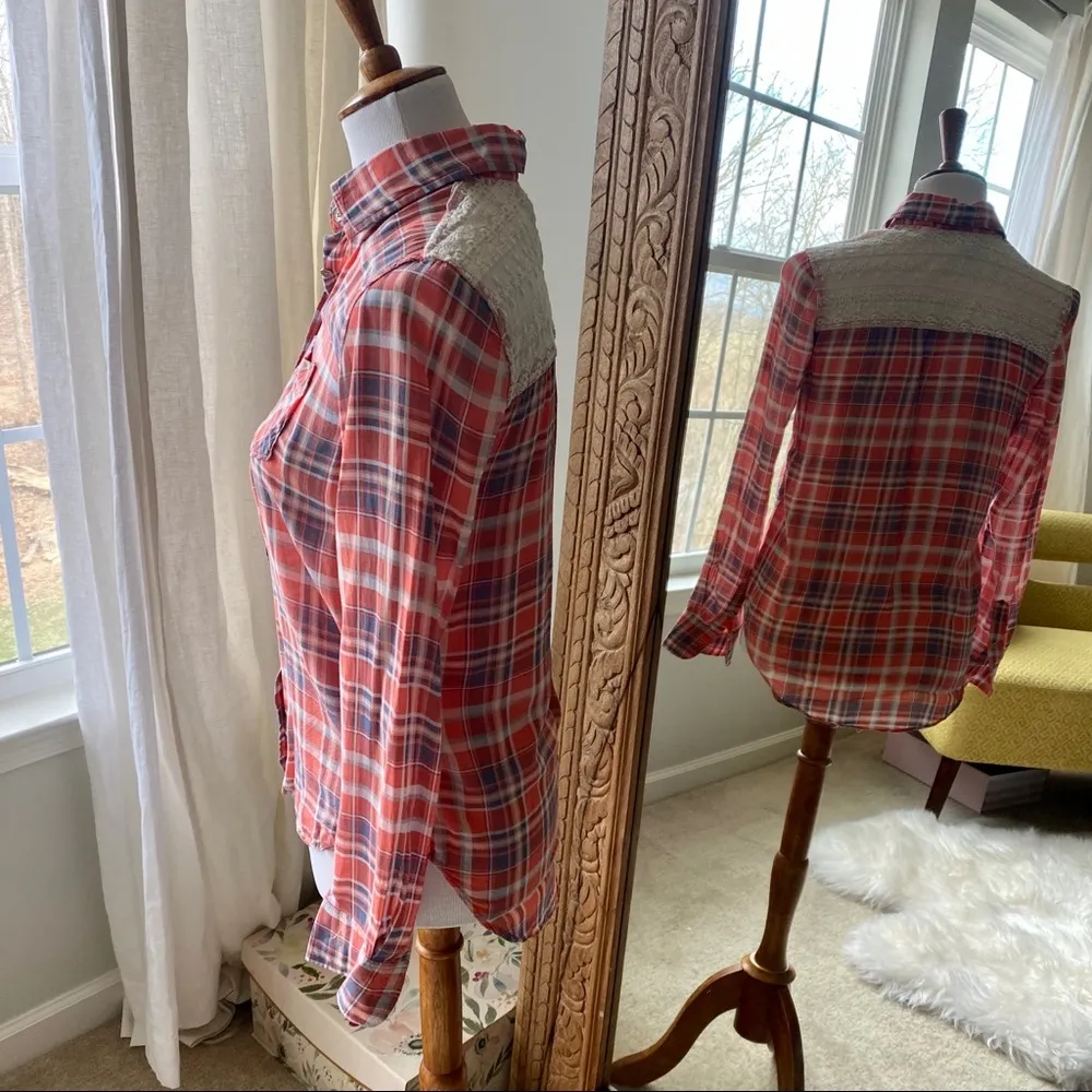 Aeropostale Plaid and Lace Button Up Shirt - Image 6
