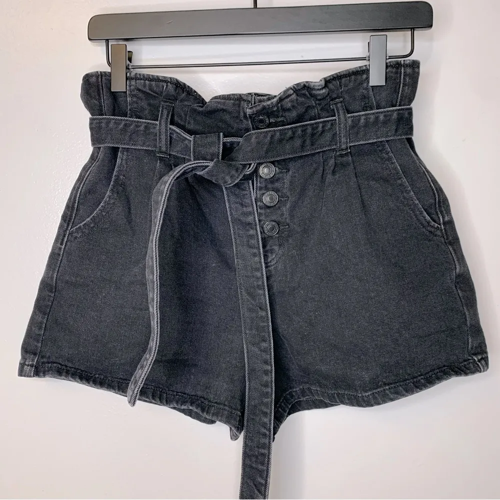 American Eagle Paperbag Denim Mom Shorts Size 4 - Image 3