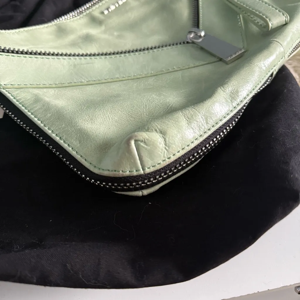 Diesel Green Leather Envelope Crossbody Bag - Image 6