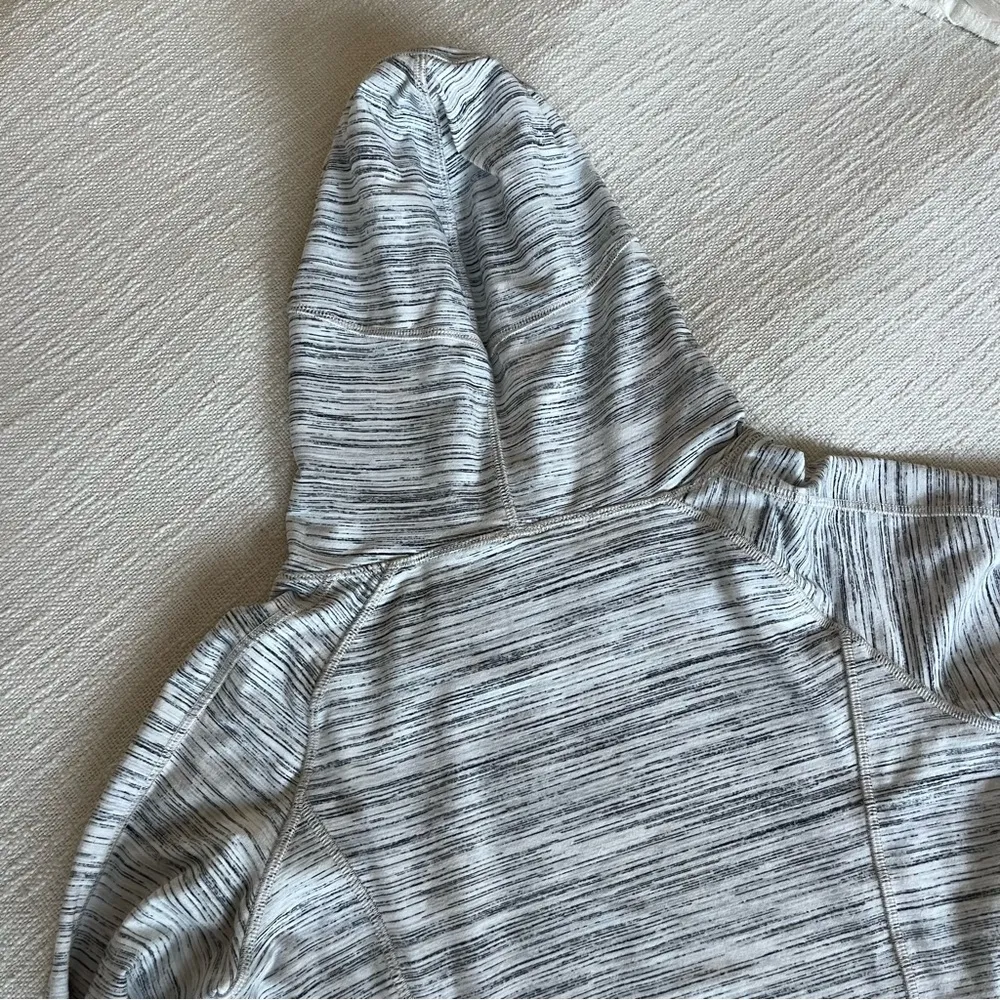 Lululemon Long Sleeve - Image 3