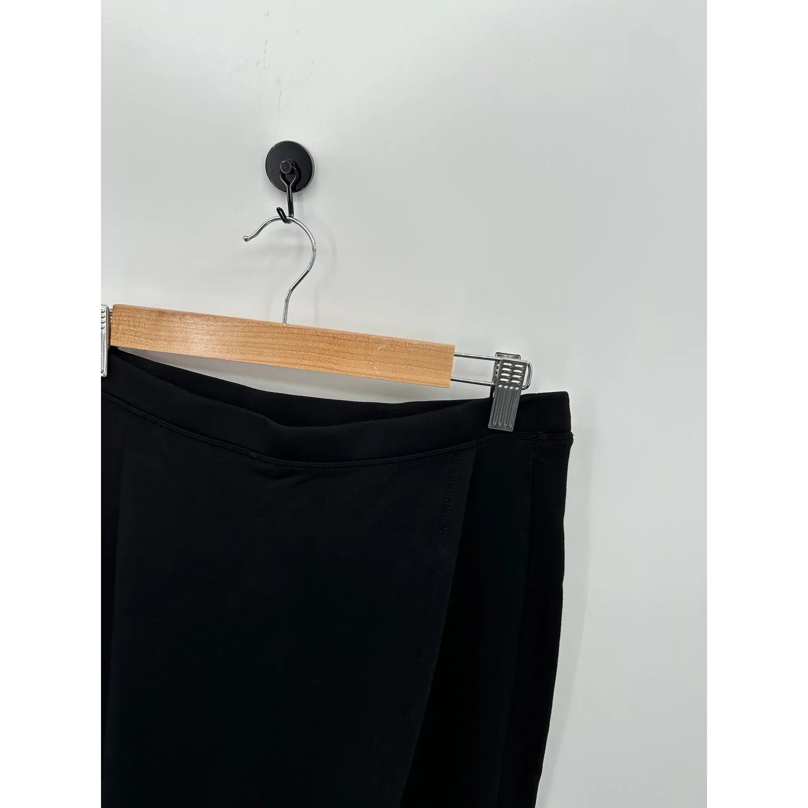 Betabrand The Sassiest Pants Women Medium‎ Black Skirt Built in Pants Stretch - Image 6