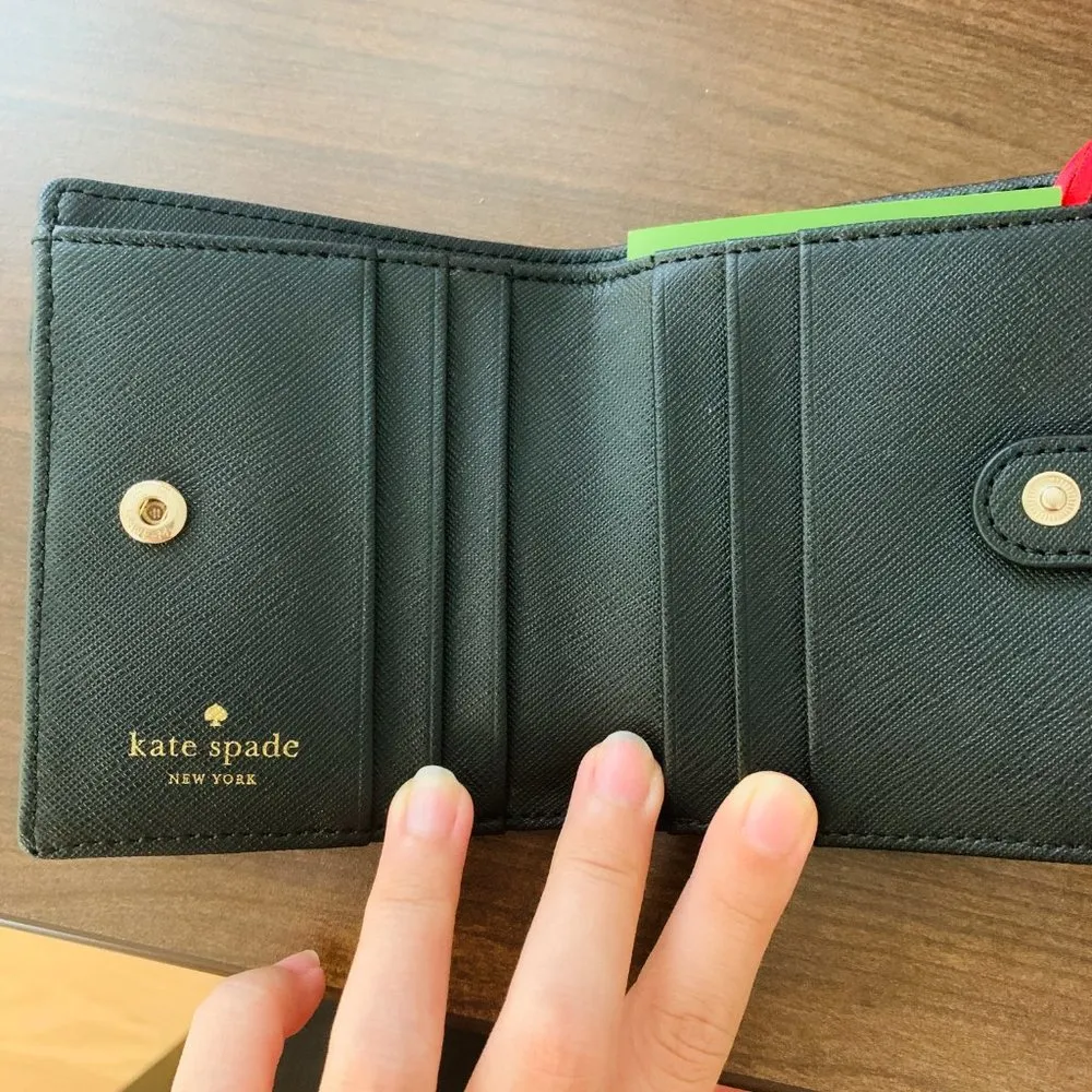 NEW  Minnie Mouse Leather Wallet - Image 4