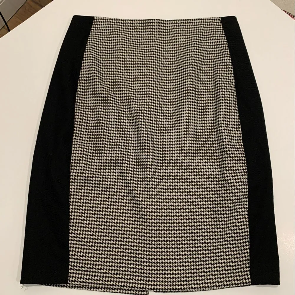 White House Black Market Houndstooth Pencil Skirt Size 4 - Image 9