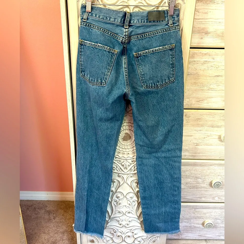 Carmar trashed distressed straight leg raw hem jeans size 25 button fly med.wash Blue - Image 2