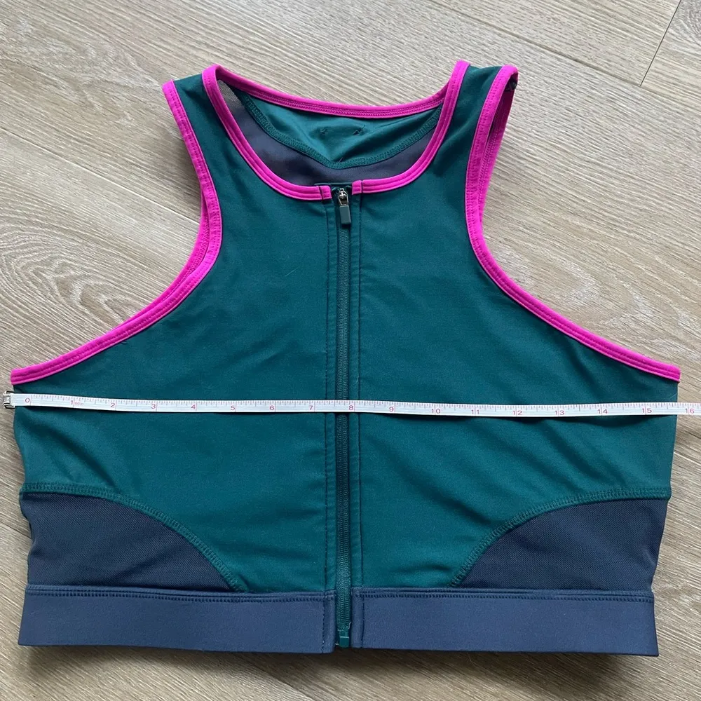 Mondetta Athletic Bra - Image 4