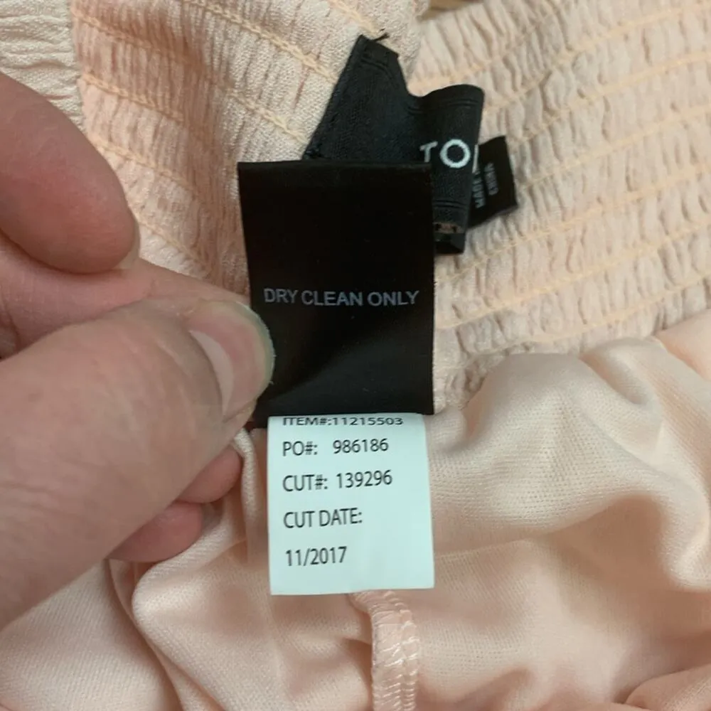 Torrid size 1 pink shorts rayon chiffon lined lightweight casual pull on peach - Image 5