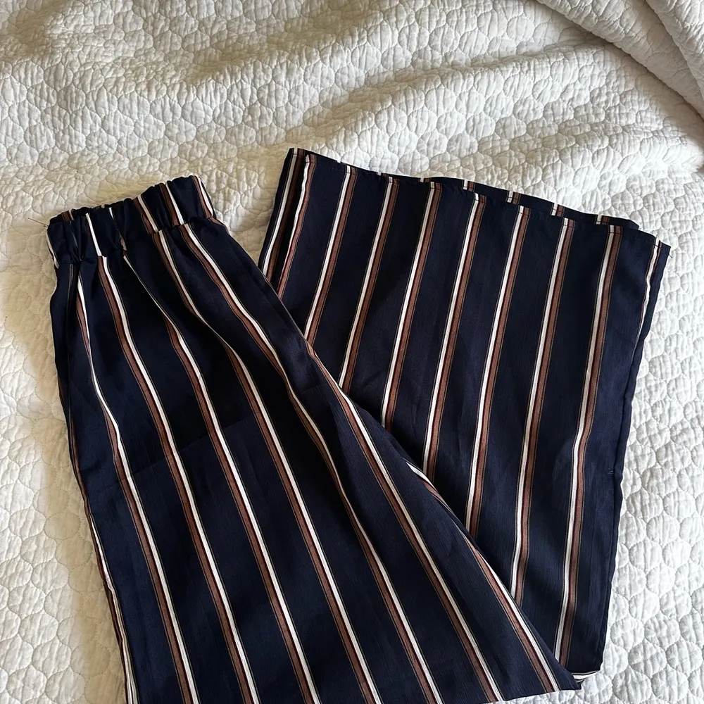 Zaful Striped Matching Set - Image 3