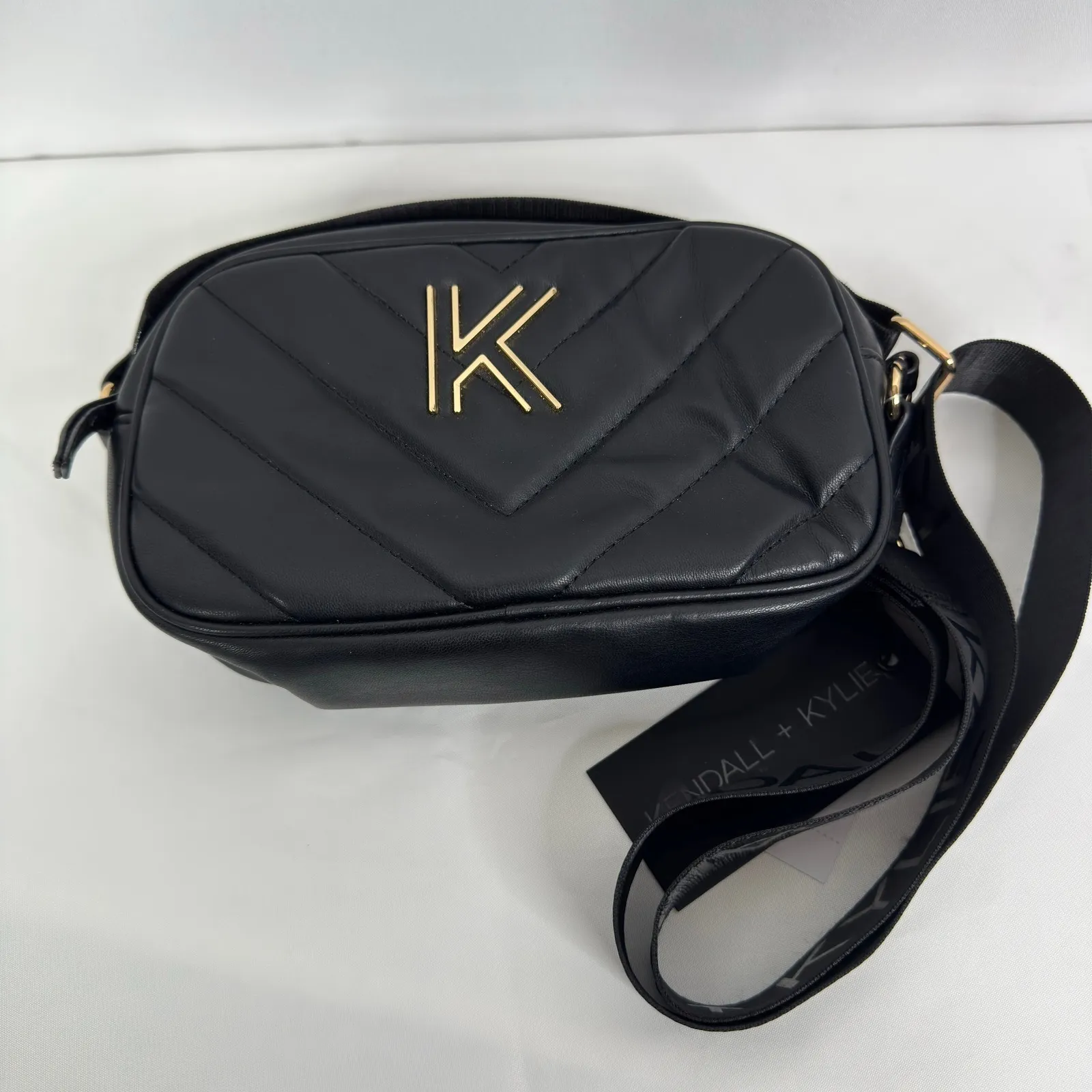 Kendall + Kylie Black Quilted Chevron Camera Crossbody Bag Gold K Logo Strap NWT - Image 10