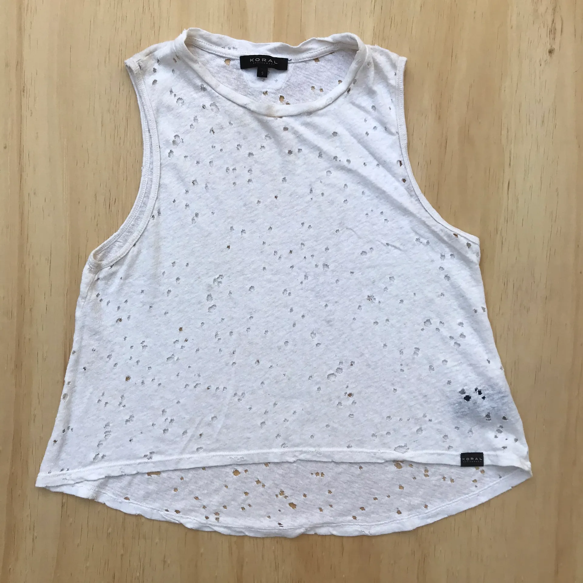 Koral Activewear women’s Rei white cotton cropped muscle tank top size small S - Image 6