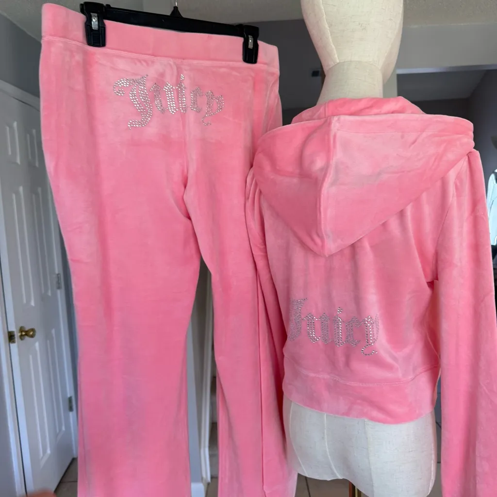 Juicy Couture Pink Velour Hoodie and Pants Set tracksuit size large - Image 2