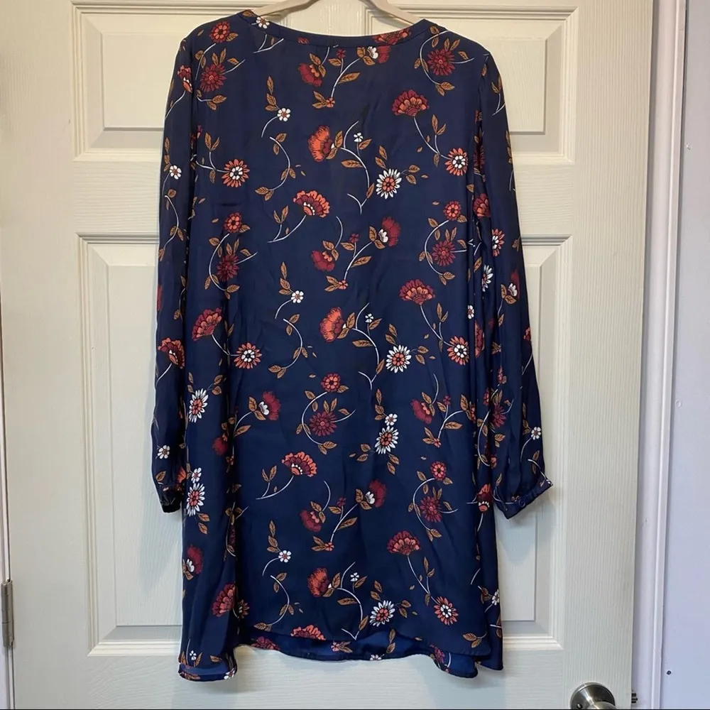 Cupcakes and Cashmere Floral Dress Navy Blue Long Sleeve Keyhole Sheer Gypsy - Image 3