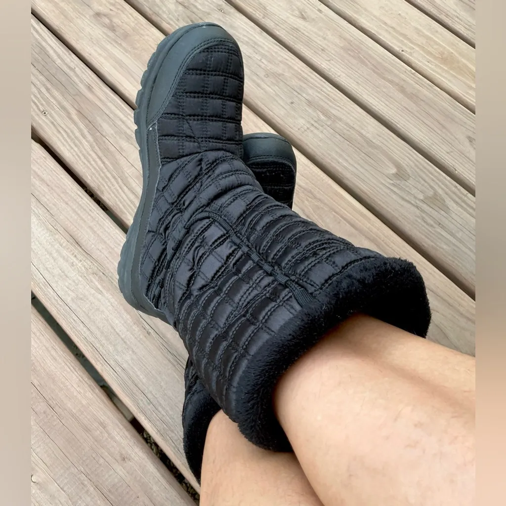 Warm women’s winter boots ❄️❄️ Black Size 9 - Image 3